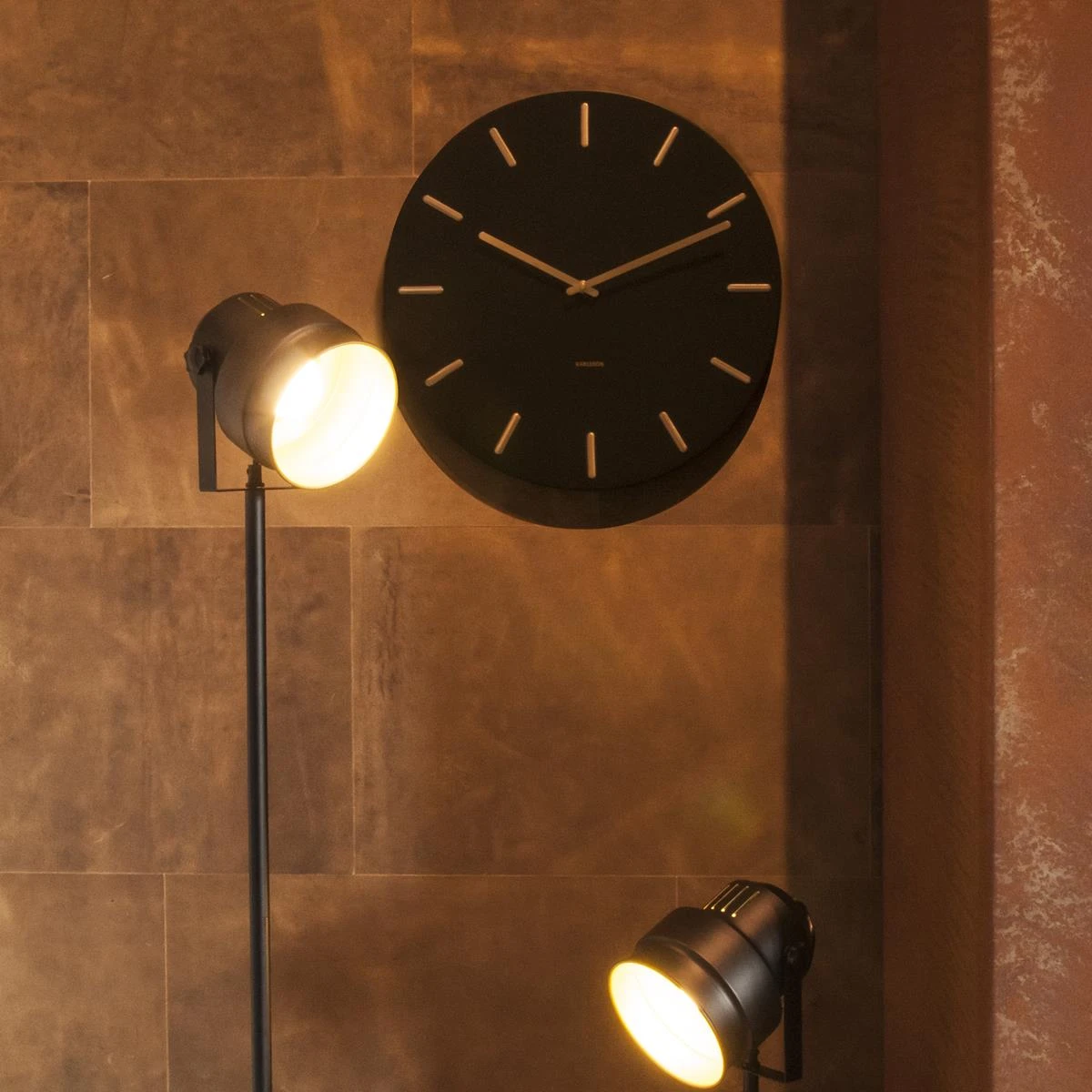 Karlsson Charm Wandklok Ø 45 Cm - Zwart - Afbeelding 6